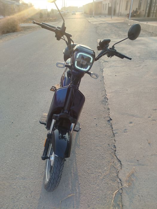 Elektron Skuter Ishlashi yaxshi Aybi yoq 6 oy bõlgan olinganiga