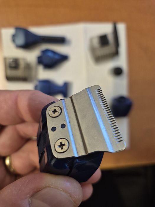 Masina de tuns barba mustata Remington PG6045, 6 capete cu Acumulator,