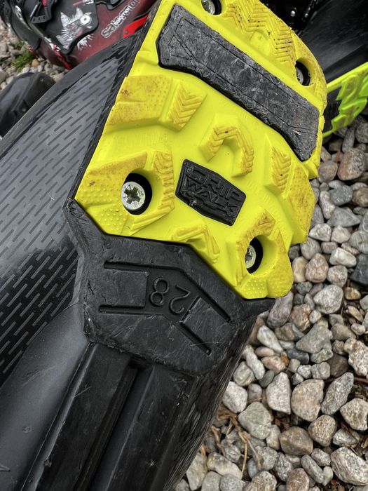 Clapari schi Fischer Vacuum Head Raptor Salomon Atomic Tecnica 28-28,5