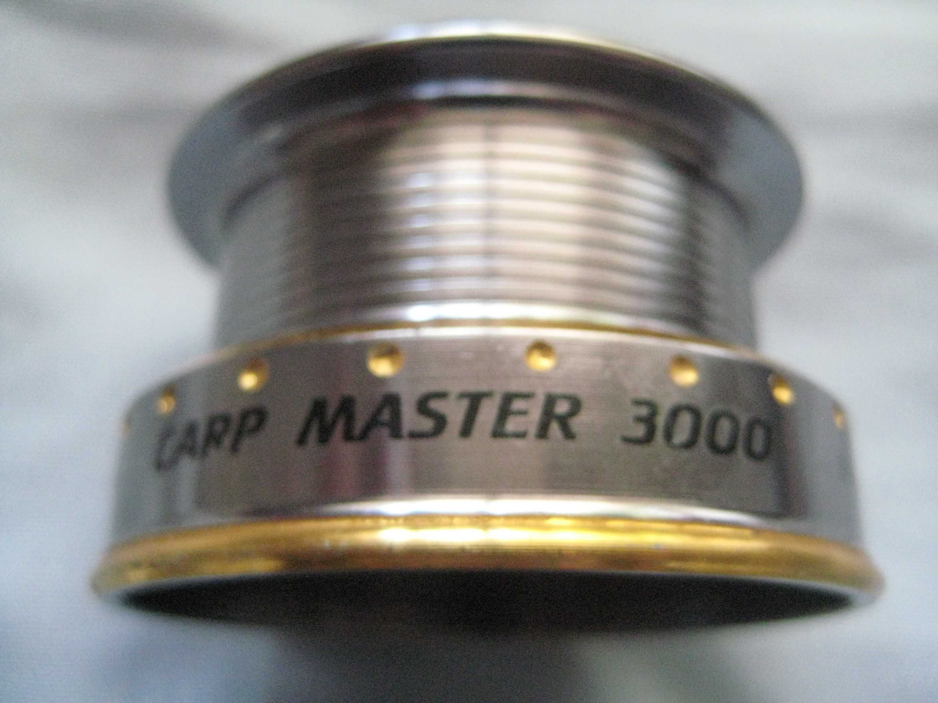 Продавам три броя шпули CORMORAN и CARP MASTER 3000 метална