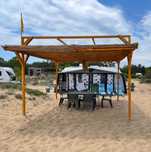 Каравана под наем на къмпинг градина "Garden Island"