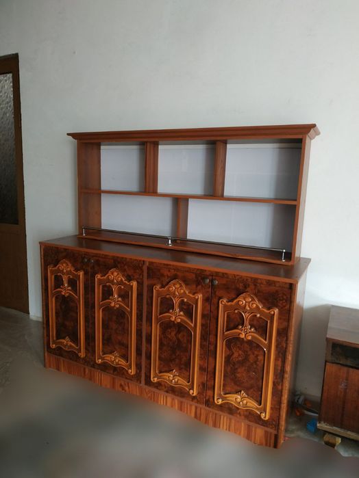 Кухини мебил настений