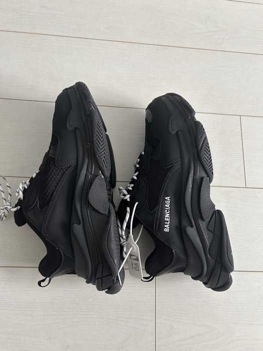 Balenciaga Triple S
