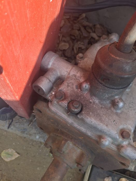 Продам коробку передачи на мерседес грузовой