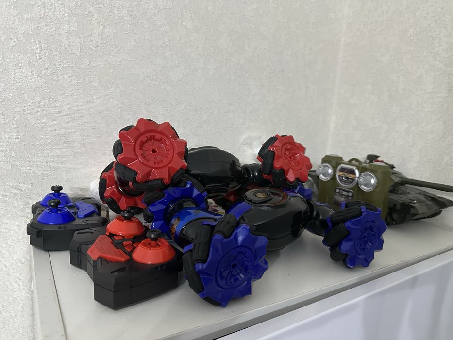 машинки на пульте упр