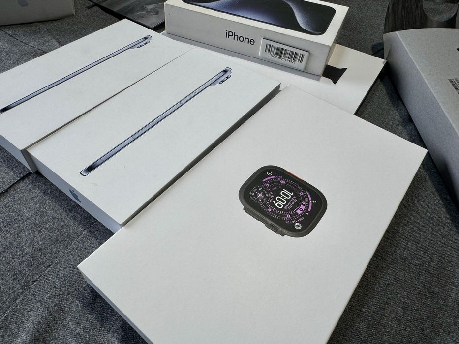 iPhone 15 Pro Blue Titanium