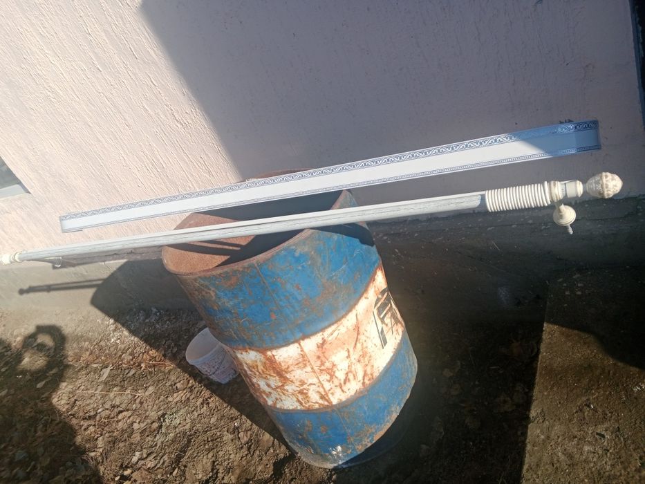 Продам гардин 2 штук