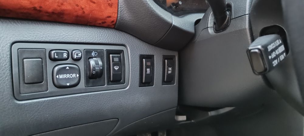 Toyota Avensis T25 2.0 116 CP