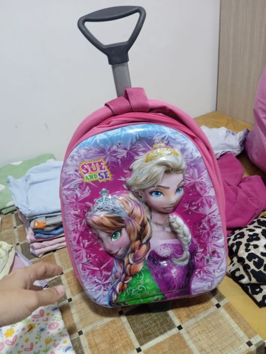 Рюкзак с колесами