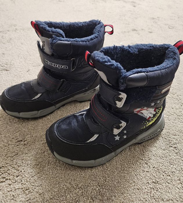 Ghete iarnă Kappa mărimea 32 – îmblănite, rezistente și cu beculețe