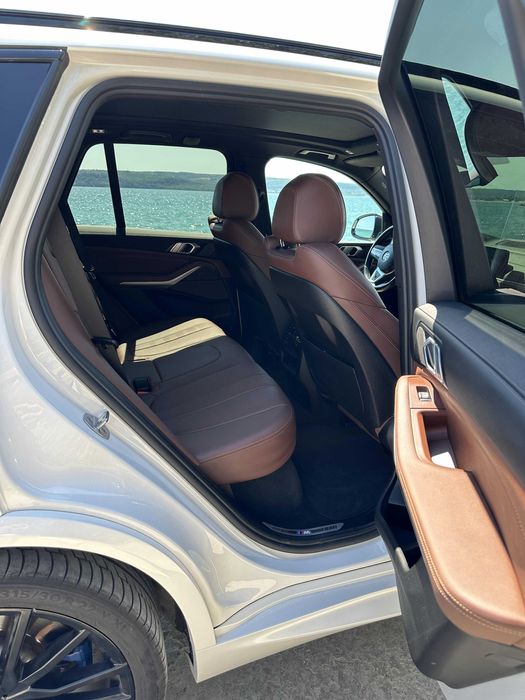 От 20€ ден. Коли под наем в София. Rent a Car with NEXT5-Fast & Easy!