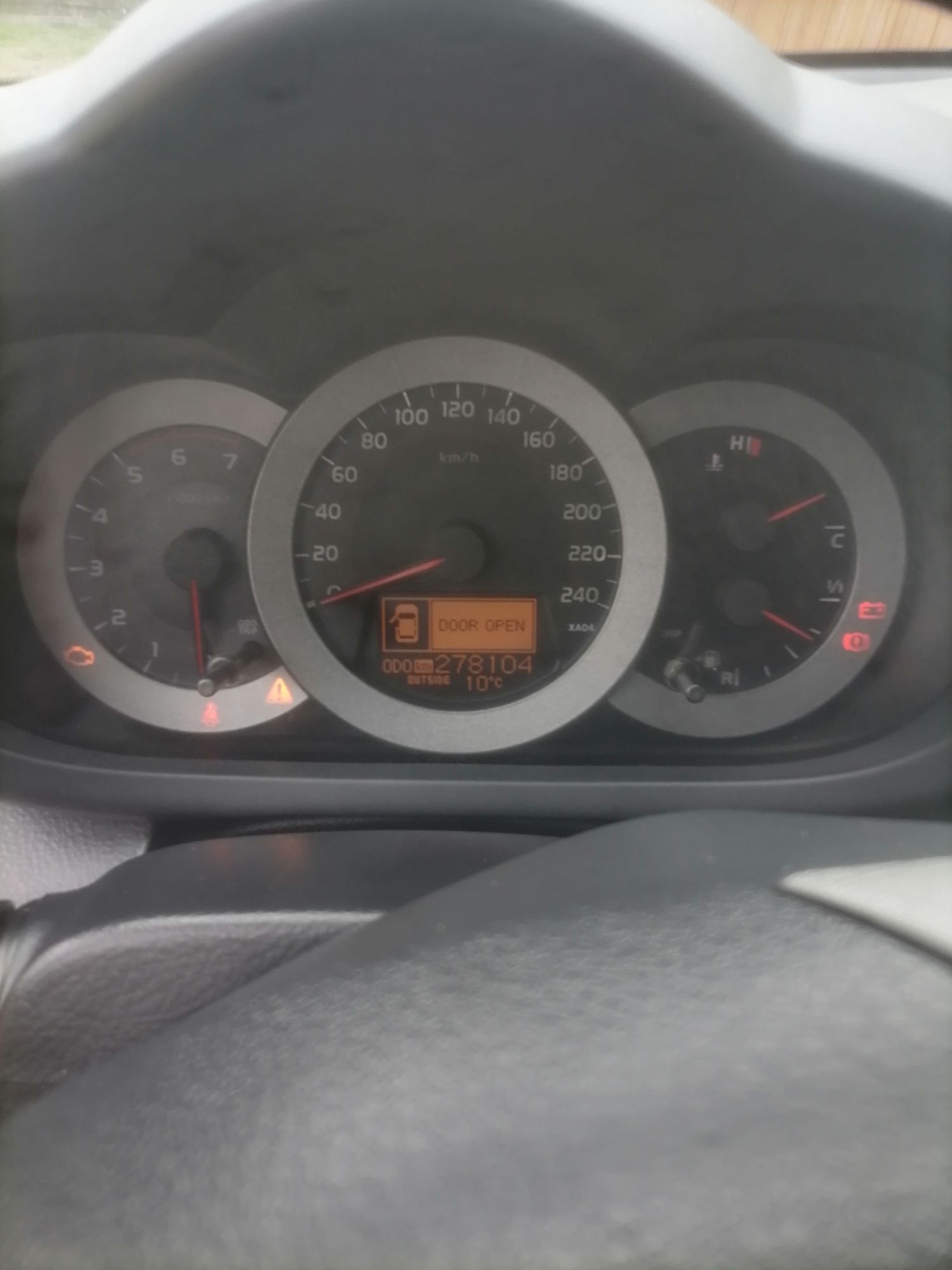 Toyota Rav4 an 2006 motor 2.2