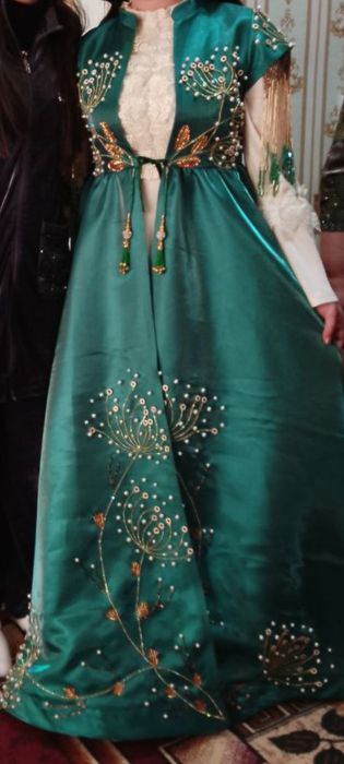 Ansambl 2marta kiyilgan