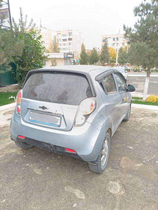 Spark 2011 yil sotiladi