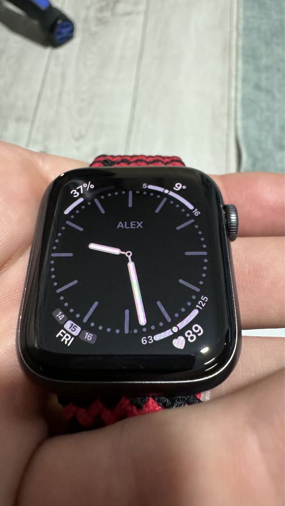 Apple watch series 5 - 44mm