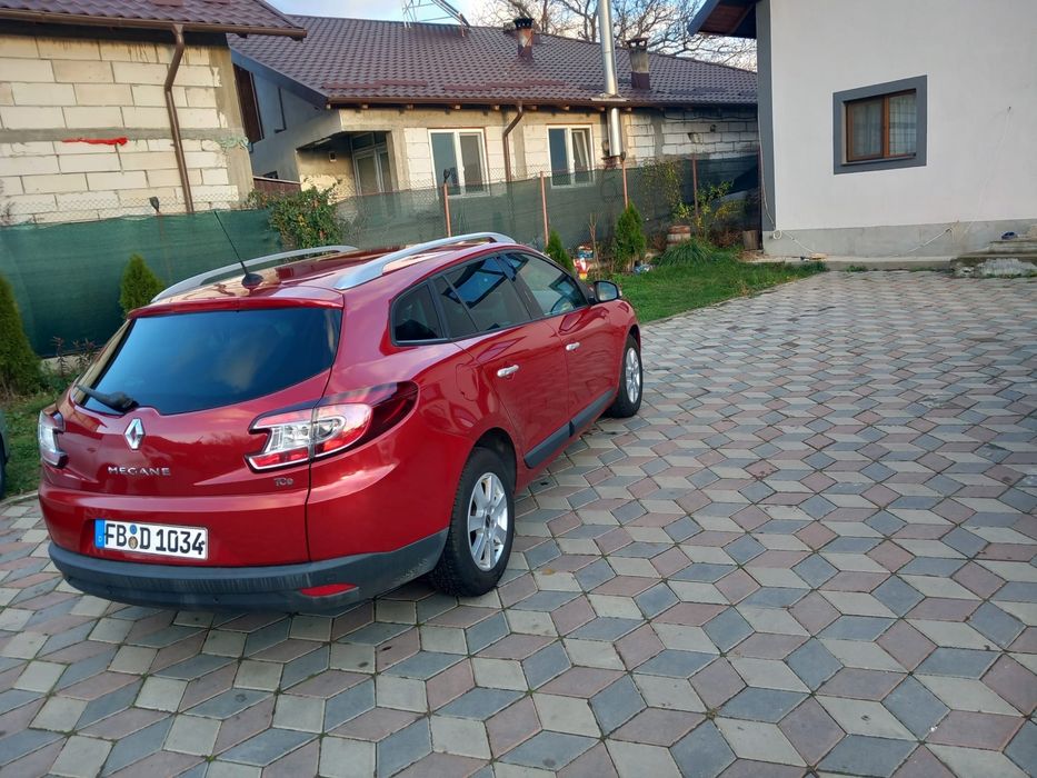 Vand renault megane 1.4 benzina