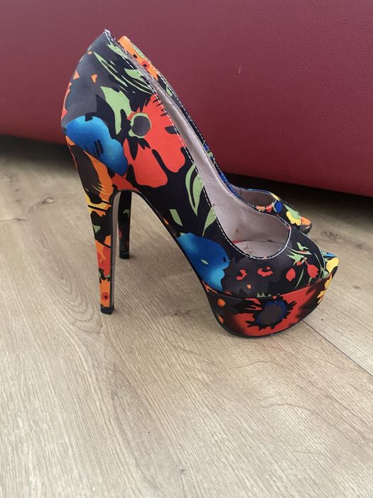 Sandale La strada mărimea 37