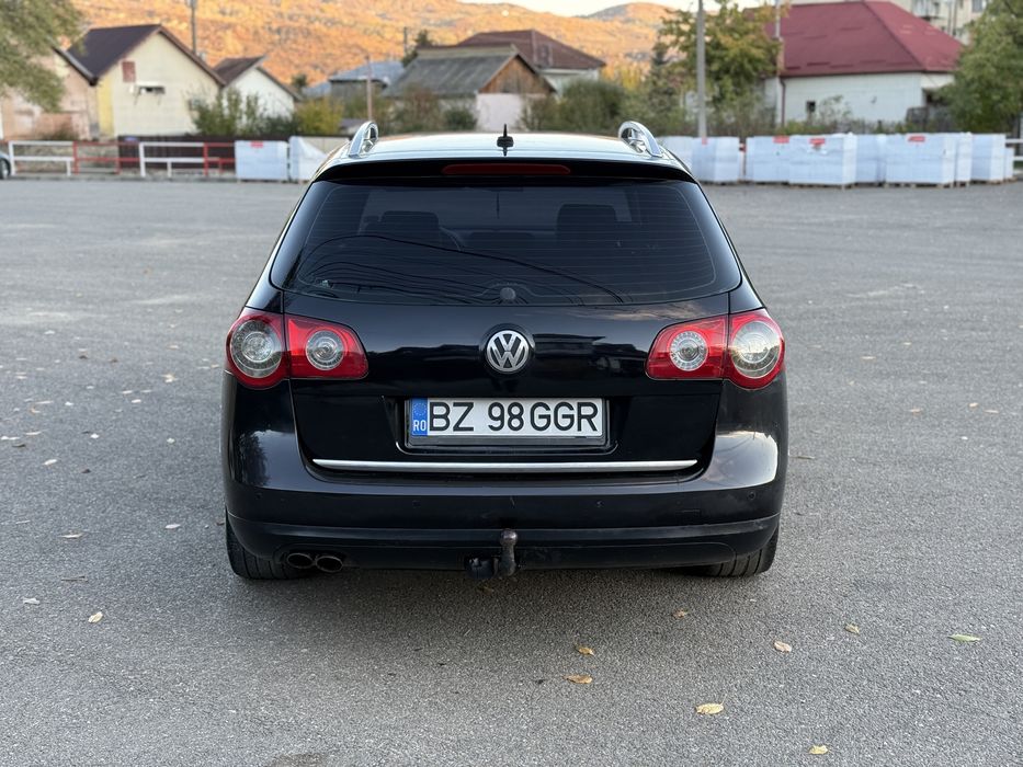 Vand Volkswagen Passat B6 2.0 TDI 140 cp, DSG
