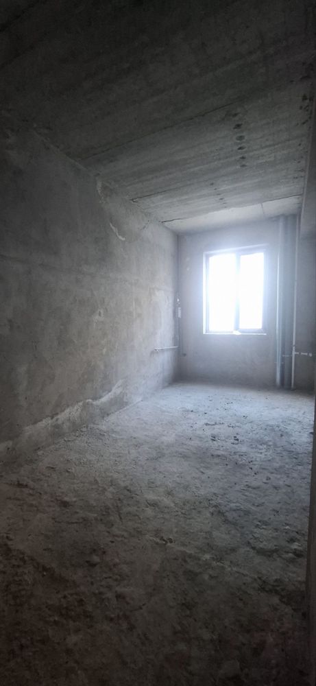 Арзон ва срочни сотилади 2 хонали 71.25 m²