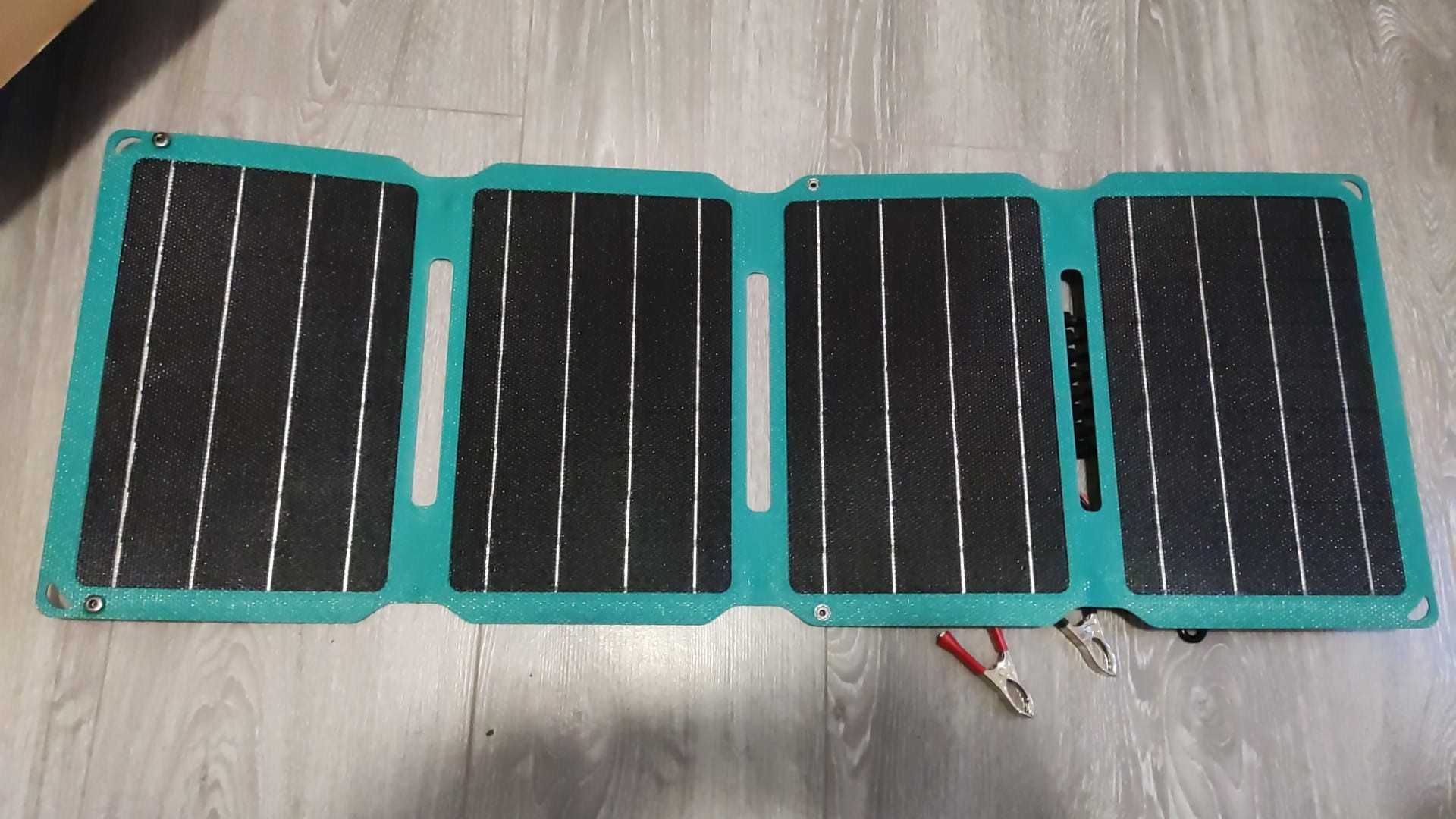 Incarcator solar pliabil QC 3.0, cu accesorii
