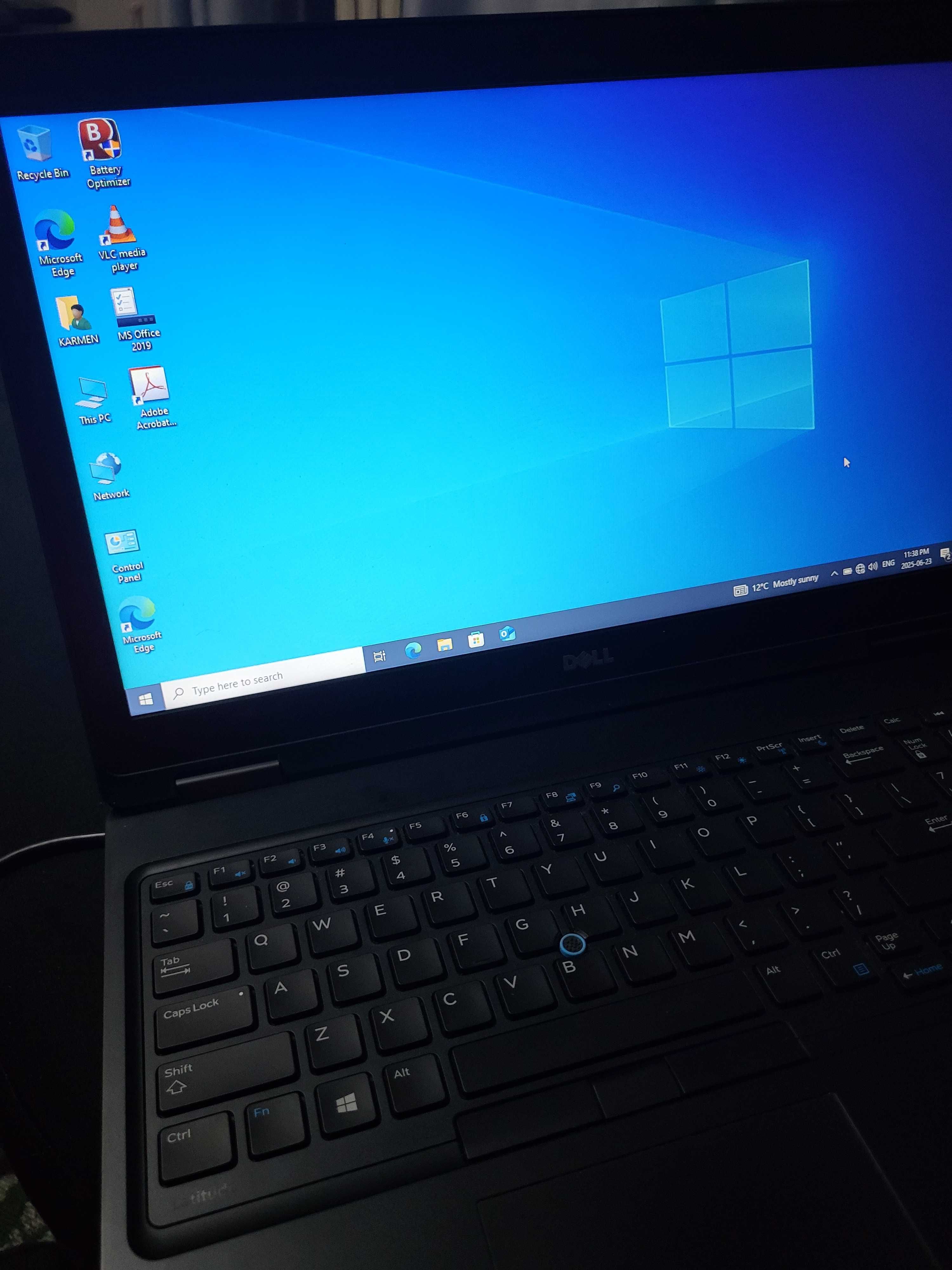 Dell Latitude E5580 - i5 7300U 2.60 GHz