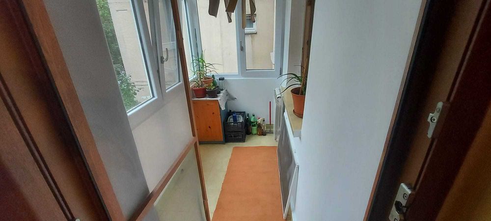 Inchiriez apartament 2 camere zona Rovine