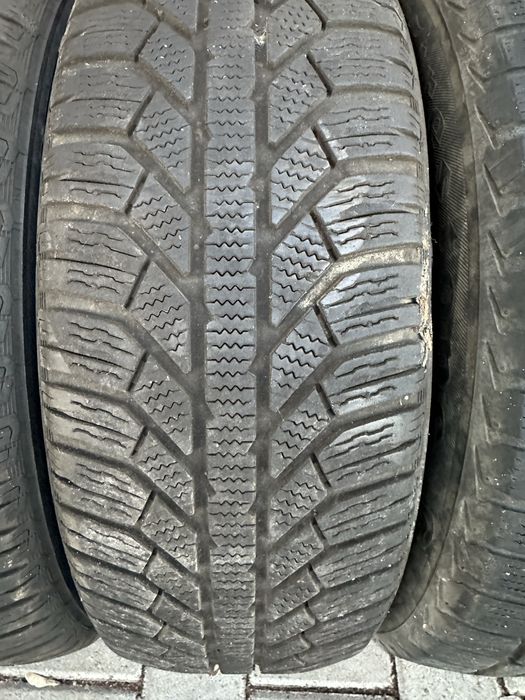 Cauciucuri iarna 185 60 15 Semperit 5 mm la 75 ron buc an 2016
