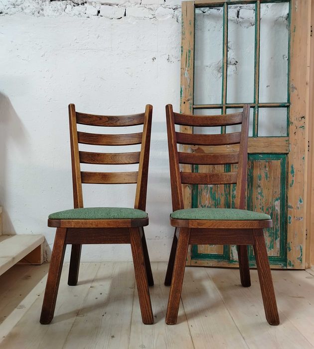 Scaune vechi din lemn masiv de stejar, Olanda