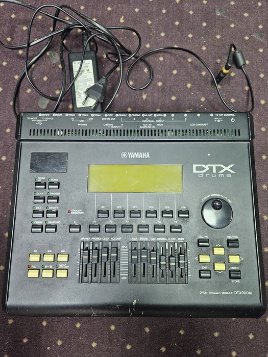Modul de tobe Yamaha DTX-900M