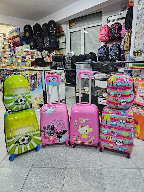 Детски куфари с четири колела