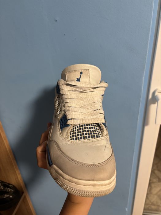 Продавам jordan4