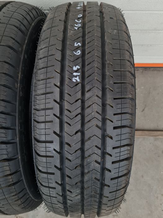 Нови всесезонни гуми 2 броя за Бус MICHELIN Agilis 51 215 65 R16C