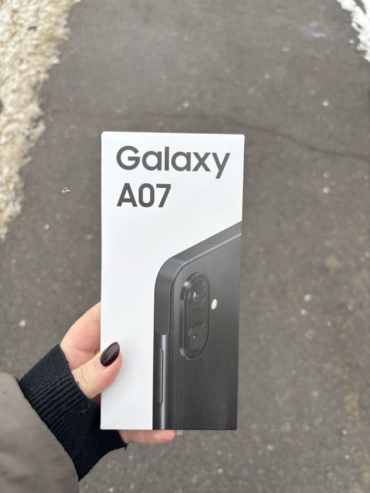 Продам новый телефон