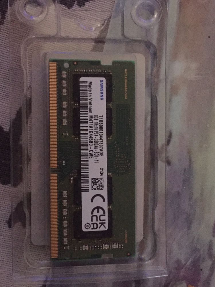 RAM 8GB, DDR4, 3200Mhz, SAMSUNG M471A1G44BB0-CWE