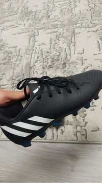 vand ghete de fotbal adidas predator edge 4