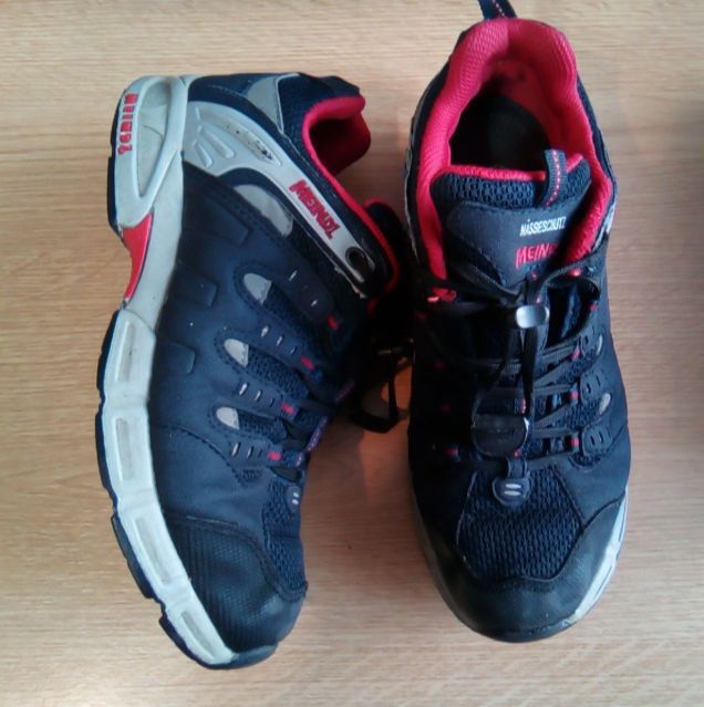 Ghete și adidași pentru copii 5-7 ani