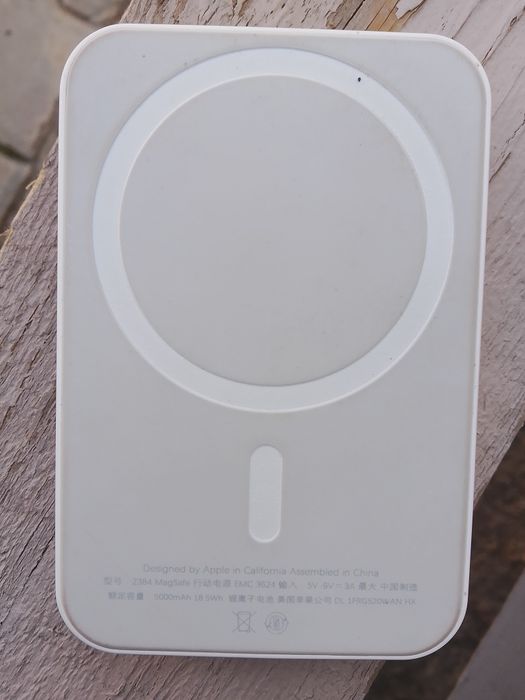 Повербанк  от айфона
