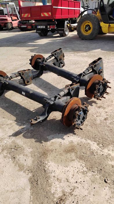 axa mercedes semiremorca