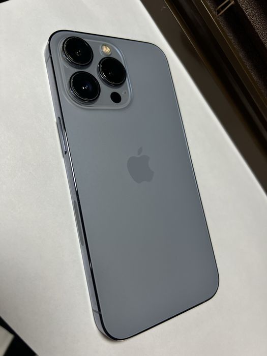 Продам IPhone 13 pro 256gb bat 76%