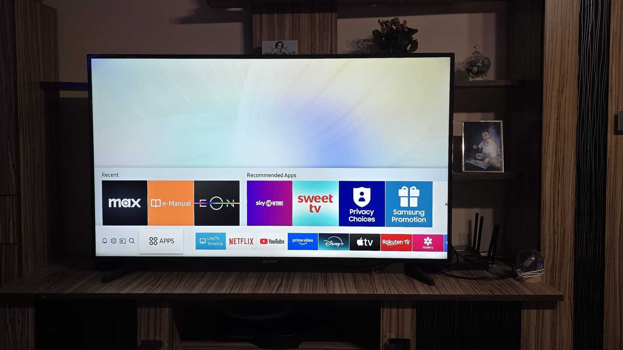 Samsung UE50NU7092U [50inch]