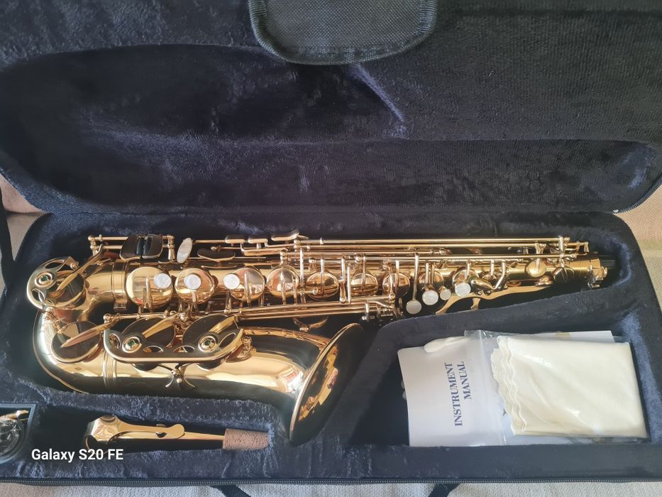 Saxofon Alto NOU