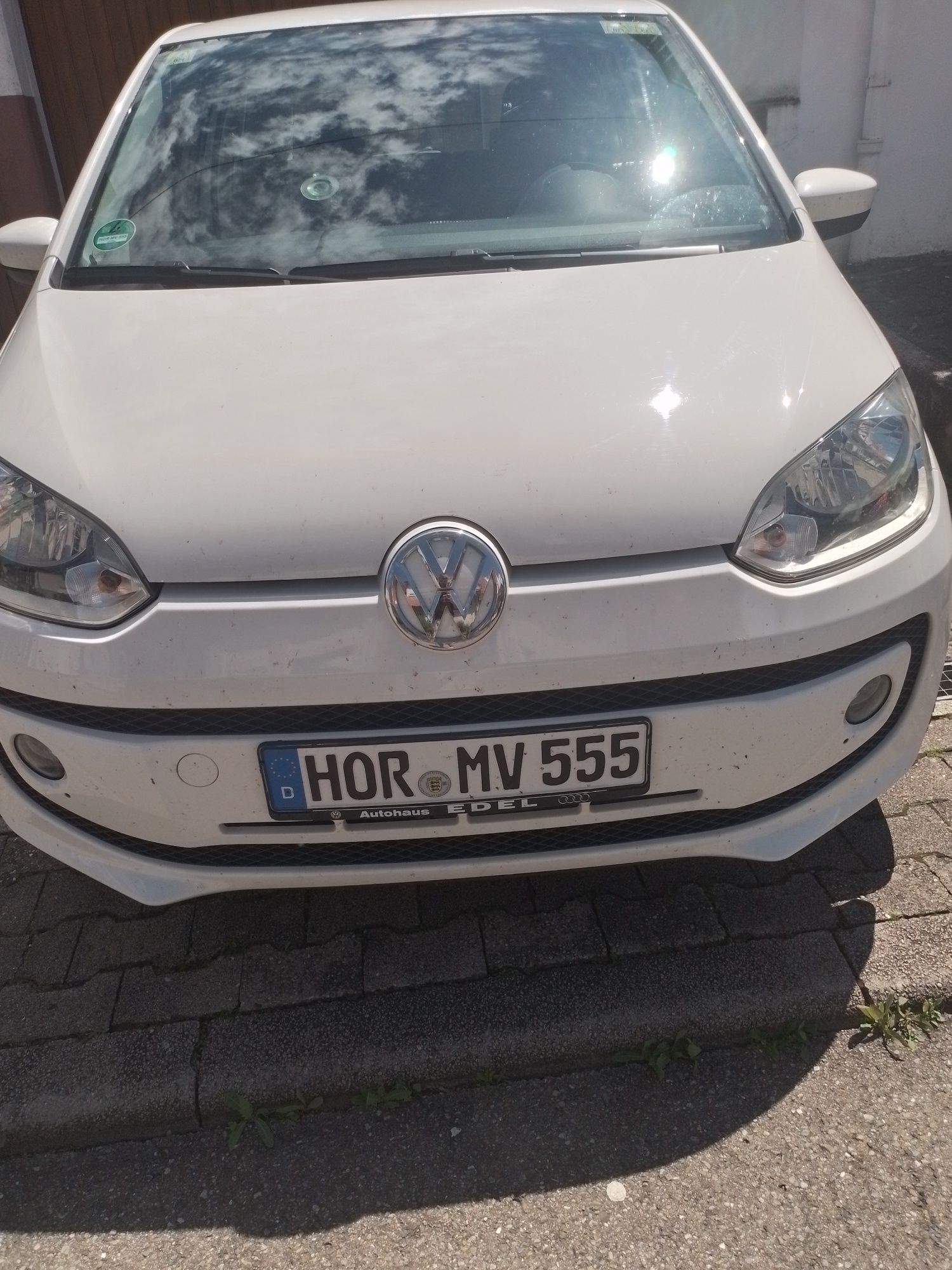 Volkswagen UP 2014