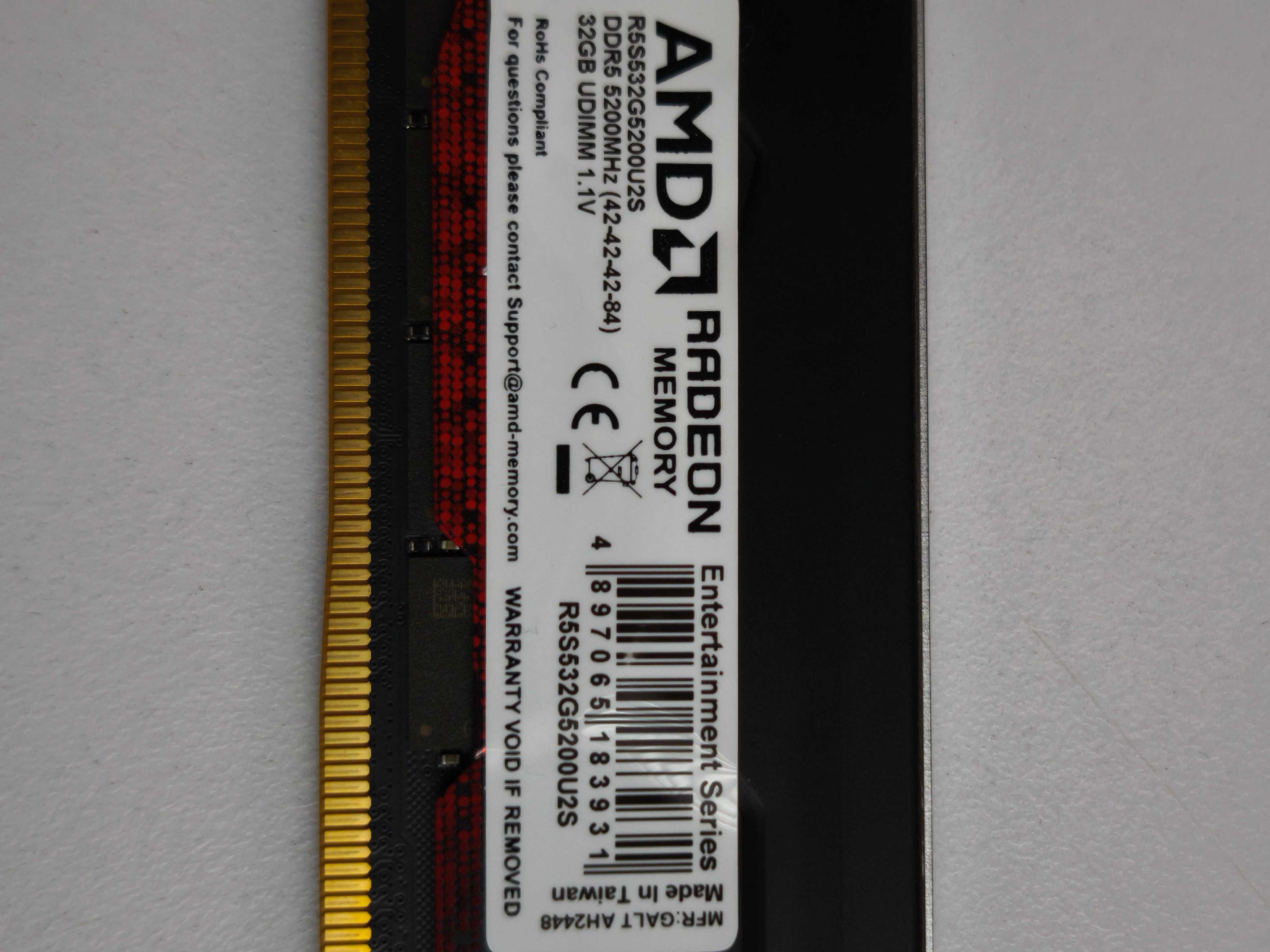 DDR-5 32 GB 5200 MHz AMD Radeon R5 Entertainment Series With Heatsink