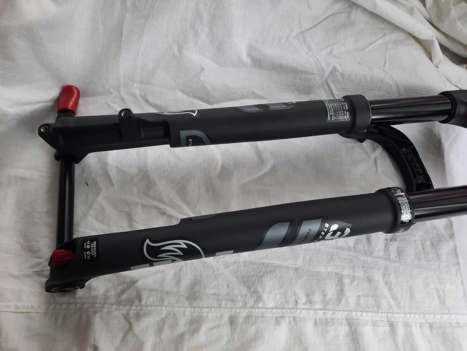Furca noua FOX 32 SC 29 Performance 100MM Grip remote boost 15X110