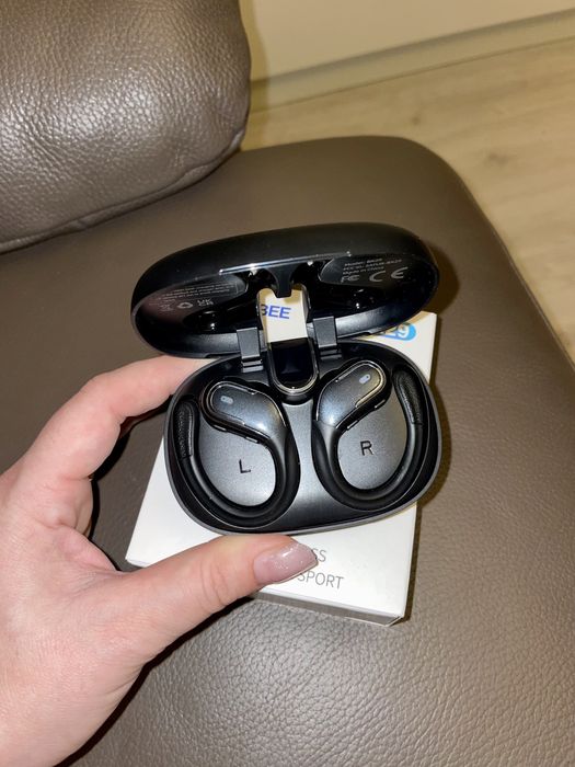 Casti wireless earbuds cu bluetooth noi