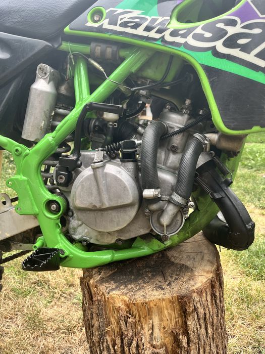 Kawasaki kx80 2000година