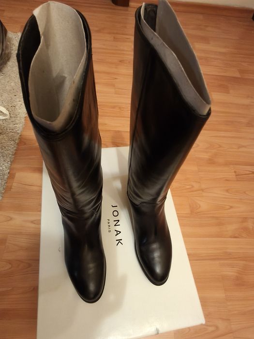 Cizme piele negre noi cu eticheta Jonak Paris