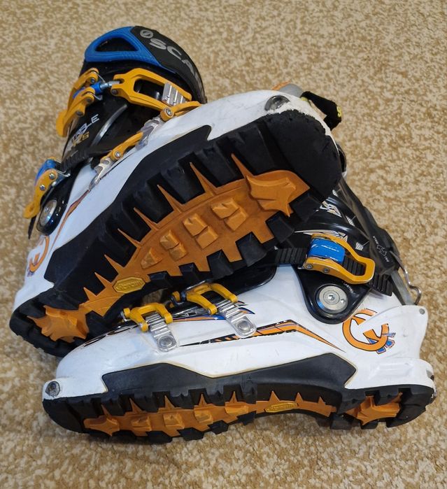 Scarpa, обувки за ски ходене