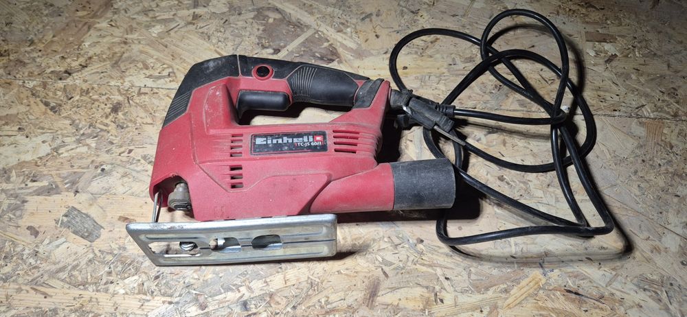 Fierastrau pendular Einhell