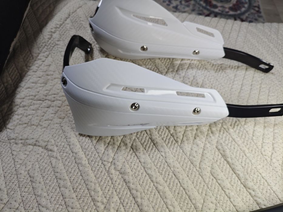 Защита рук на эндуро